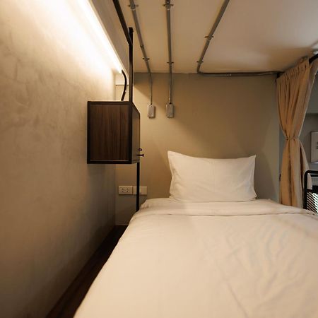 Hostel C'House Bangkok Zewnętrze zdjęcie
