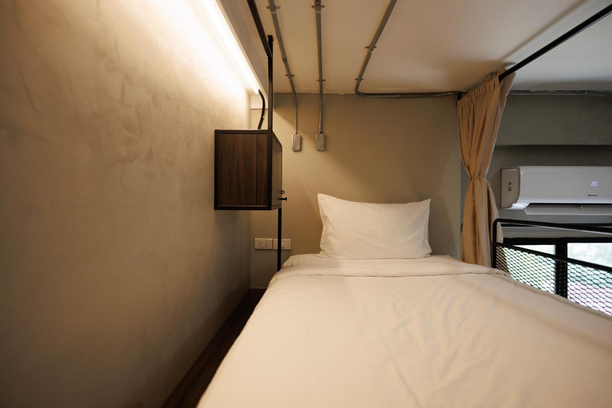 Hostel C'House Bangkok Zewnętrze zdjęcie